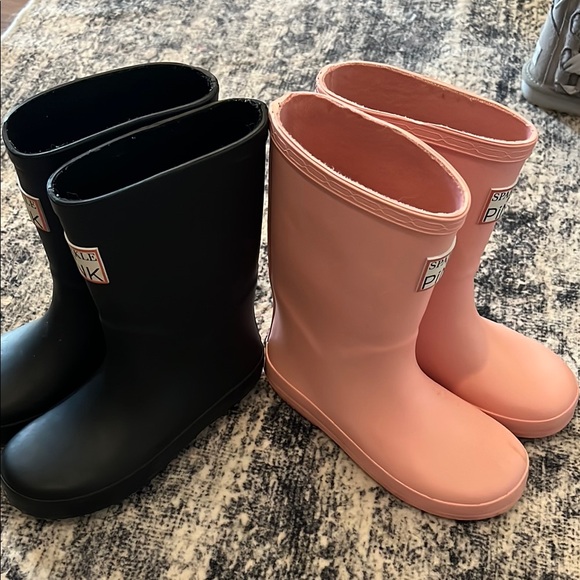 Sparkle Pink Black and Pink Rain Boots - Picture 2 of 2